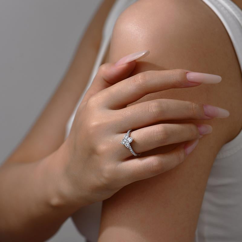 ATTAGEMS round Cut Lab-Created Moissanite Lucky Ring for Women Real 925 Sterling Silver Plated Sparkling Rings Birthday Party Daily Fine Jewelry Set Gift R310